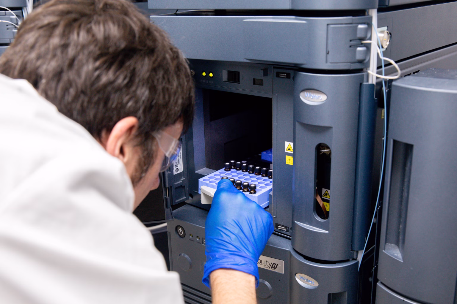 Analytical Chemist using HPLC